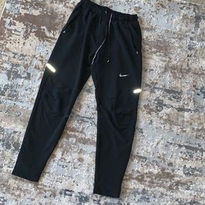NIKE DRI-FIT RUNNING JOGGERS